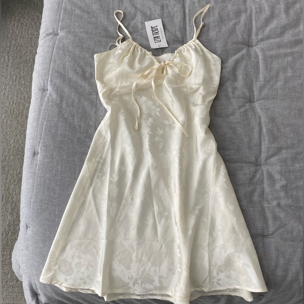 12th Tribe Ivory Jacquard Silk Dress Size M New with Tags